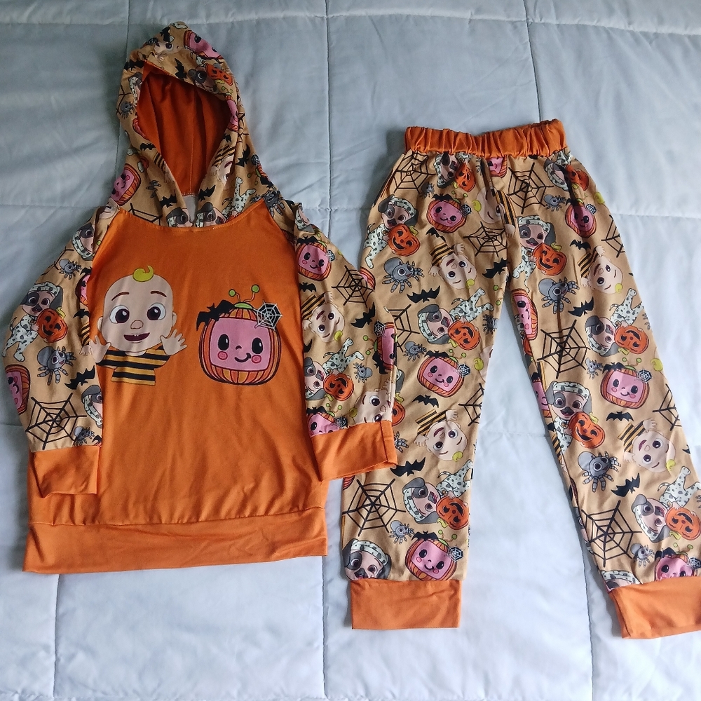 CocoMelon Halloween Long Sleeve/Pants Set Size 4T Unisex